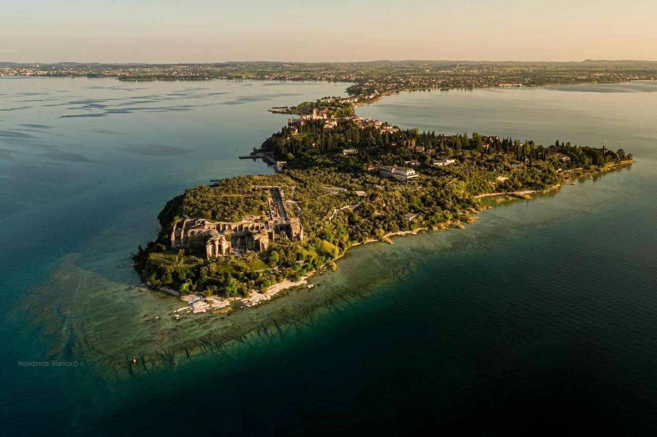 דירות סירמיונה Lagoon מראה חיצוני תמונה